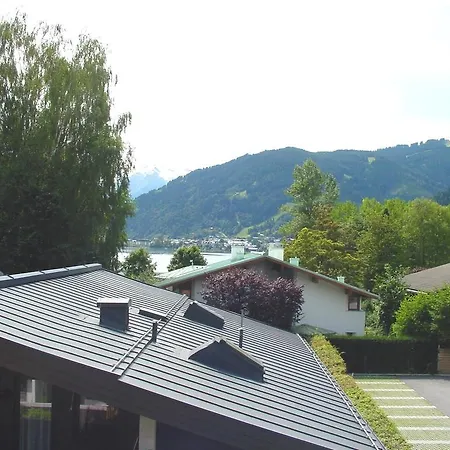 Seeblick Apartment *